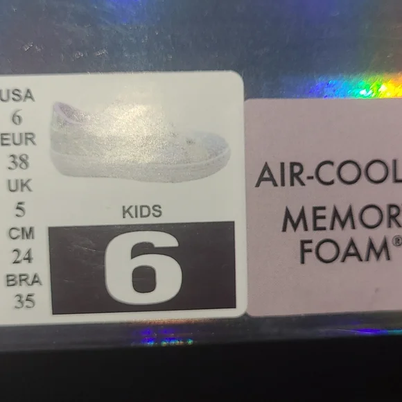 New Skechers Los Angeles Street sneakers size 6 kids equals 7.5 womans - Picture 7 of 7